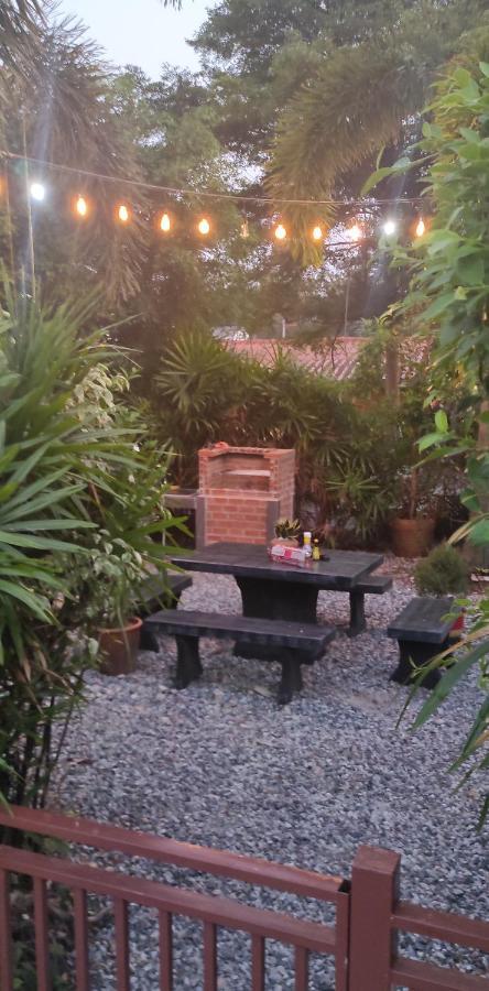 Daisy'S 2 Bedroom Family Home For Up To 5 Guests With Garden & Bbq 沙美岛 外观 照片